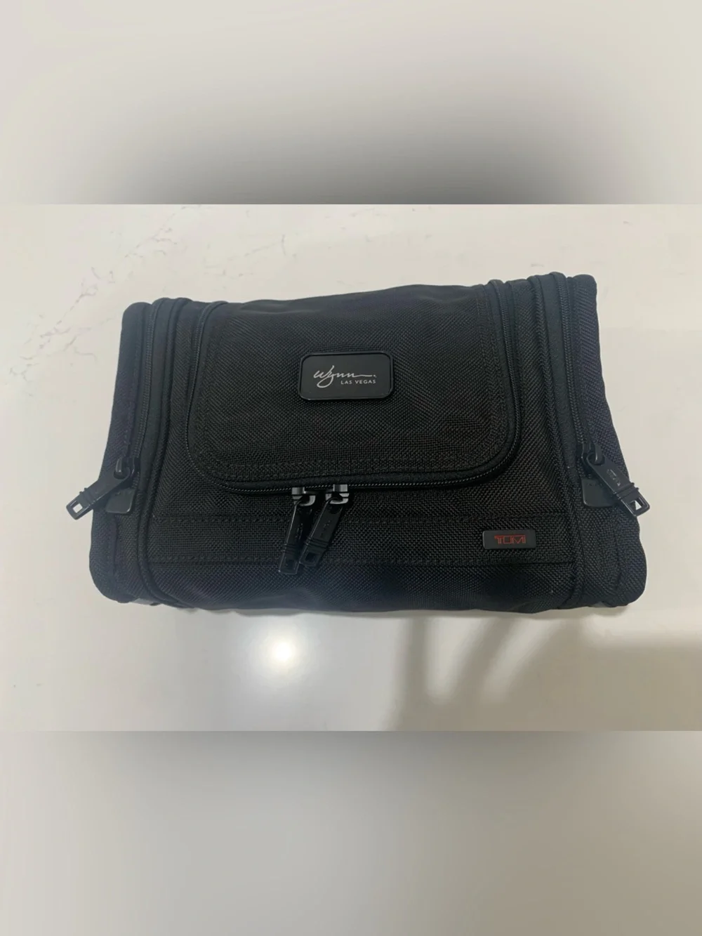 TUMI Alpha Hanging Travel Kit Bag